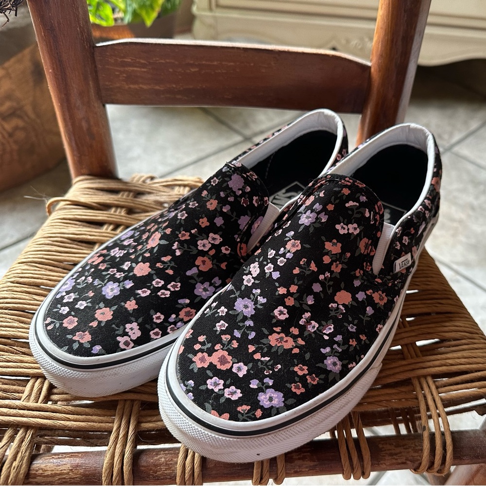 VANS slip ons